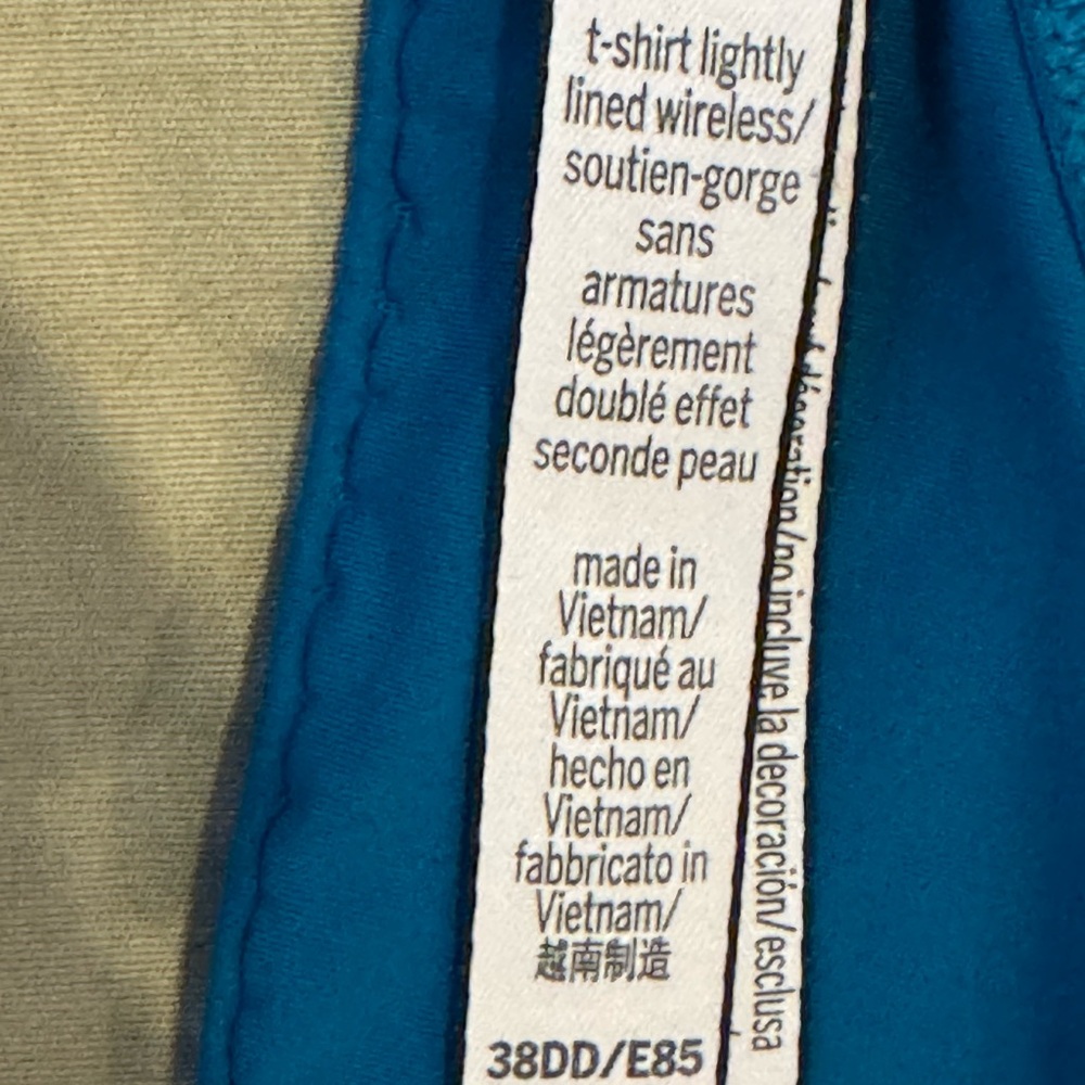 T-shirt Lightly Lined Wireless Bra 38DD - Picture 6 of 6